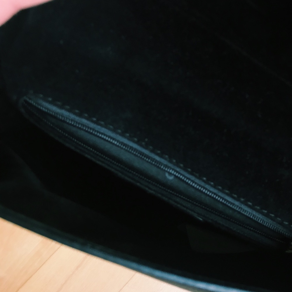 Purse - Picture 5 of 5